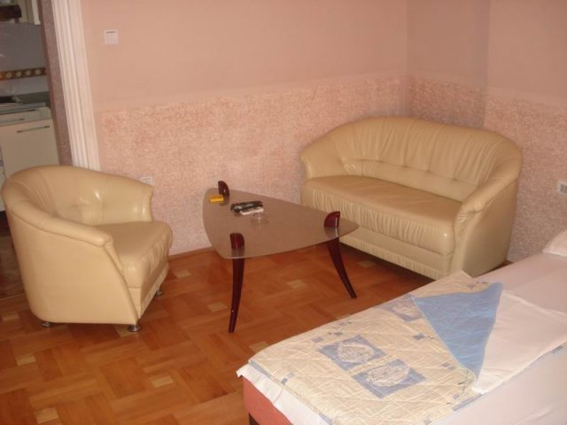 apartman sutomore 2-02